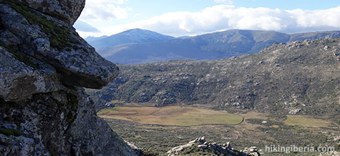 Cabeza Arcón e Pico Pendón