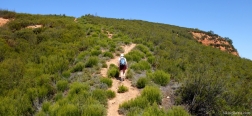 Trail to the Pico Reirigo
