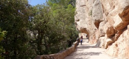 Pfad zum Kloster von Montserrat