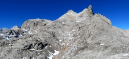Vista sul Pico Tesorero dal Collado de los Horcados Rojos