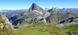 Uitzicht vanaf de Col de Benou
