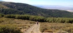 Descent to the Collado Cañada de Dólar