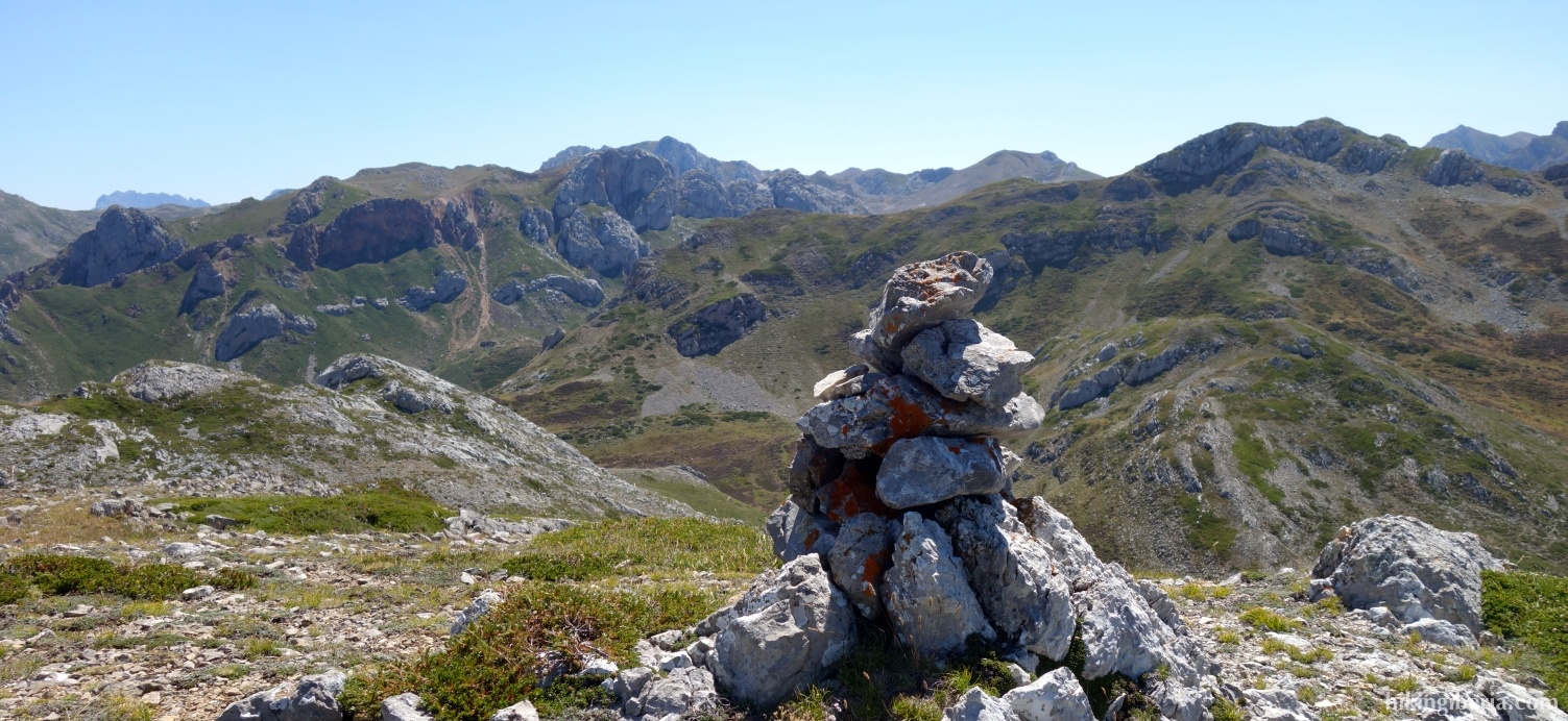Top on the foot of the Picos Blancos