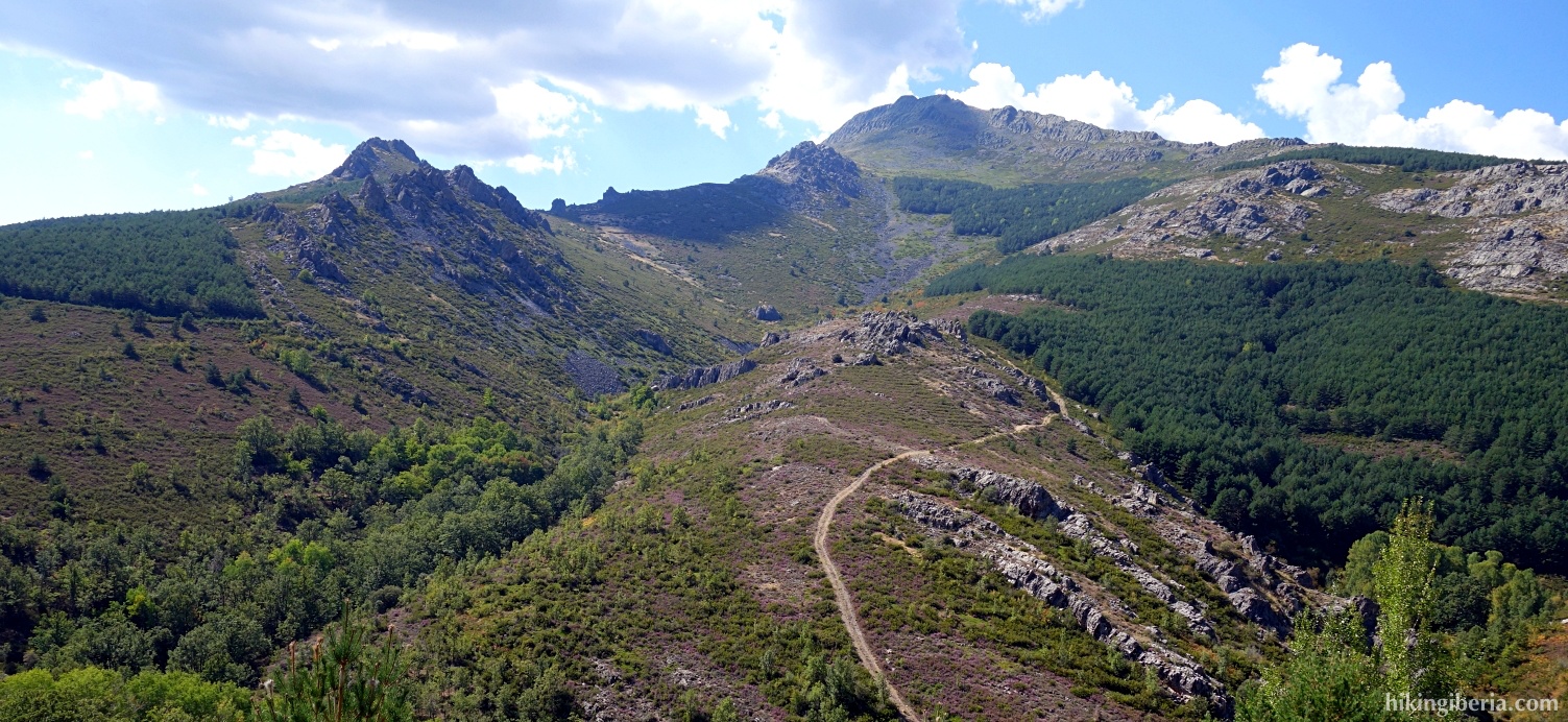 Trail towards the Pradera de la Madita