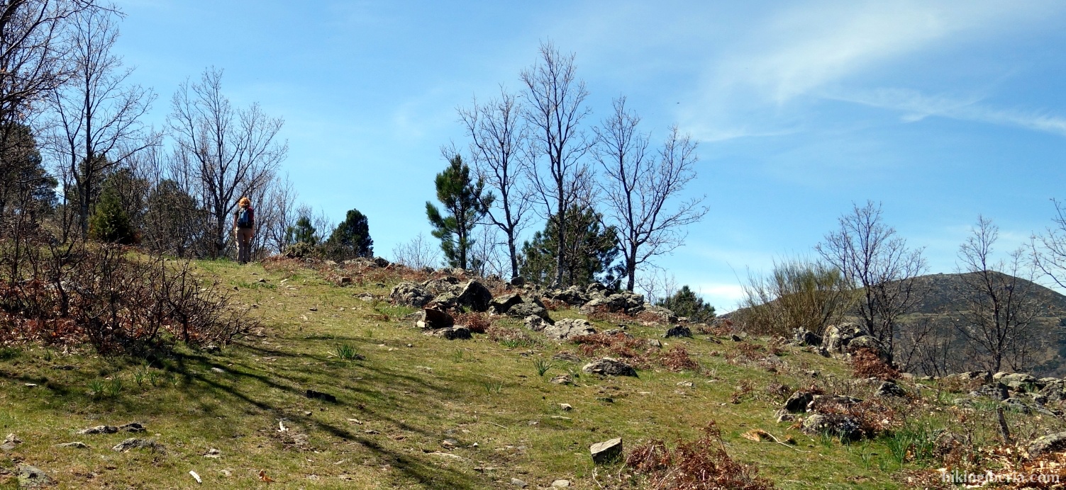 Pfad zum Cerro de la Pedriza