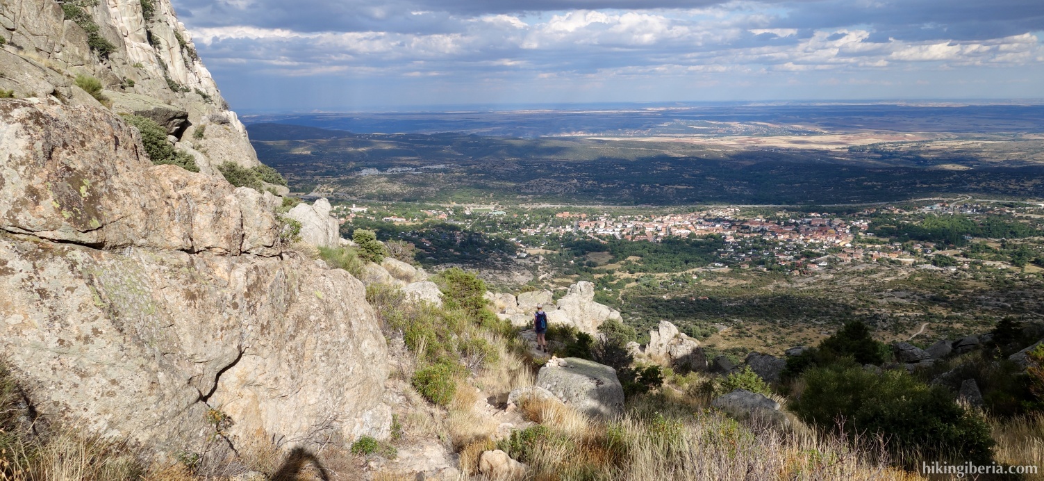 Descent from the Collado Alfrecho
